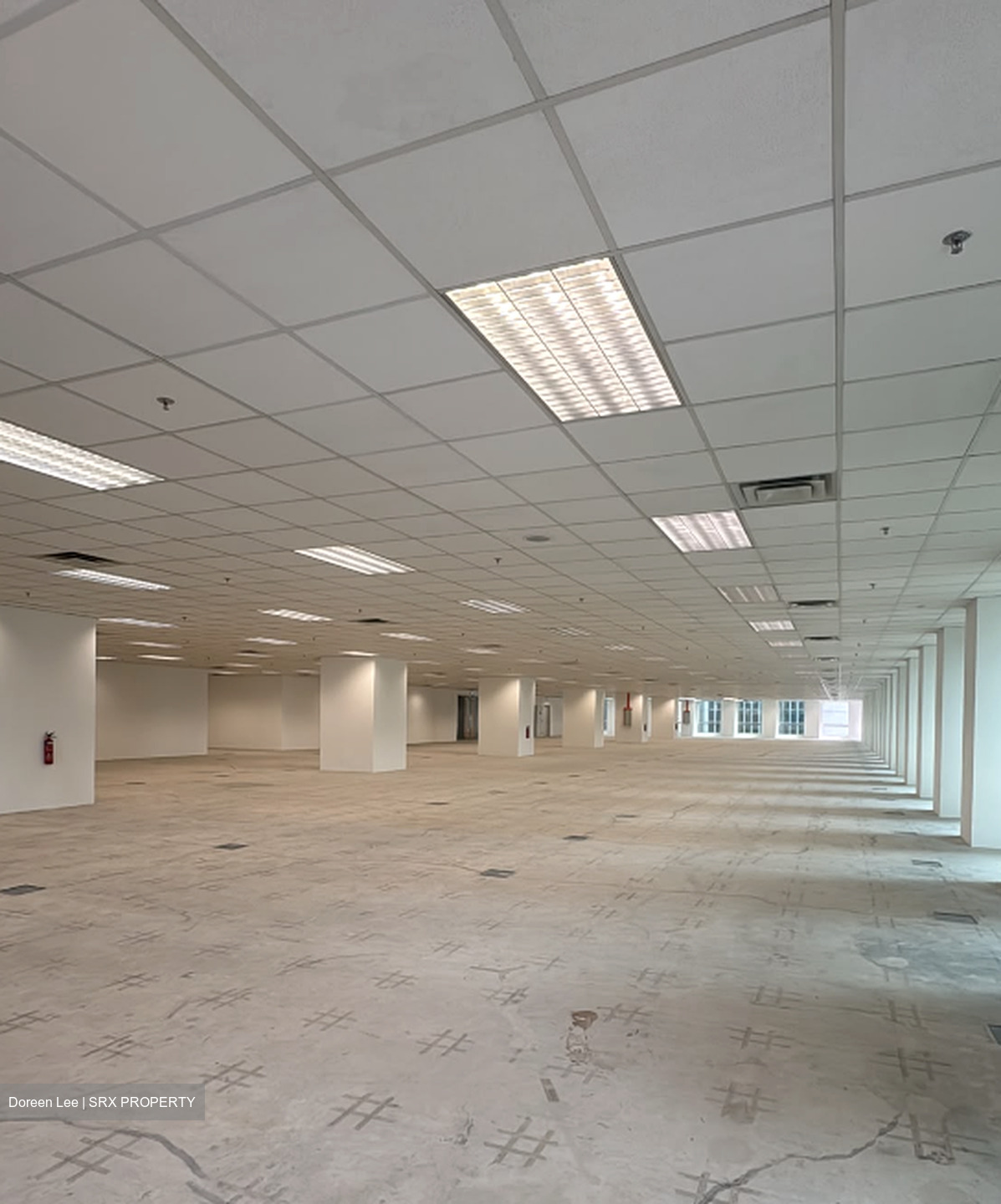 Oue Downtown (D1), Office #626958511
